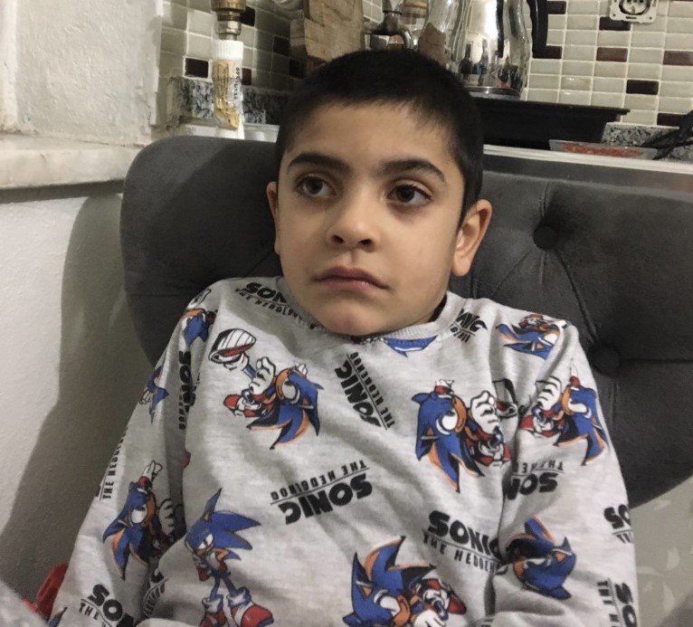 Kaybolan otizmli Fırat her yerde didik didik aranıyor