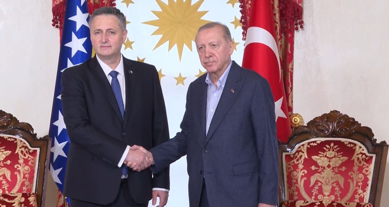 Çin'de yüksek katlı binada yangın: 1 ölü, 25 yaralı