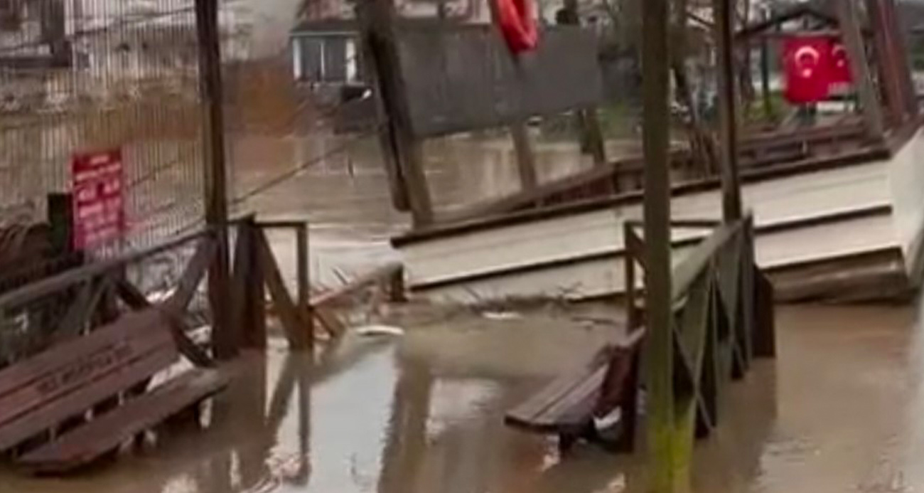 Silivri'de satışa hazır 306 kilo at eti yakalandı