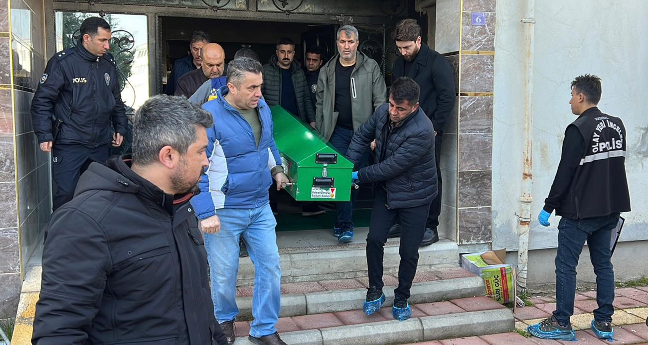 Kahramanmaraş’ta madde bağımlısı 26 yaşındaki genç tartışma sonucu babasını bıçaklayarak öldürdü. Olay yerinden kaçan zanlı, kısa sürede yakalandı.