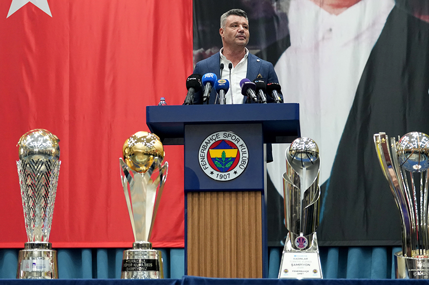 Sadettin Saran trafik kazası geçirdi