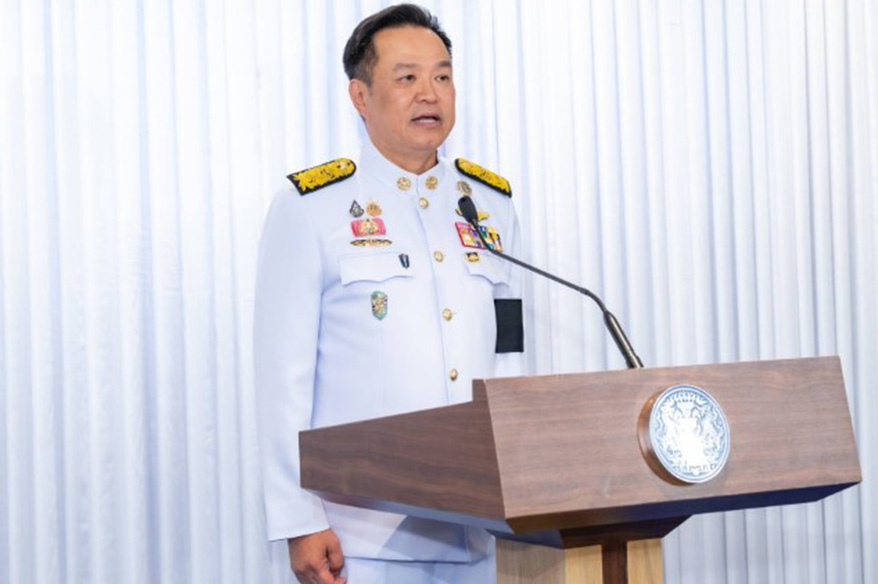 Tayland Kralı, yeni hükümet kabinesini onayladı