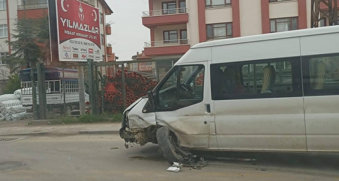 Ankara’da 3 araçlı zincirleme kaza: 3 yaralı