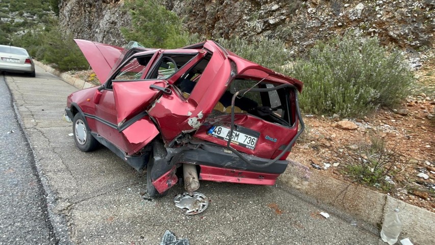 Kazada Fiat araçlar kağıt gibi ezildi