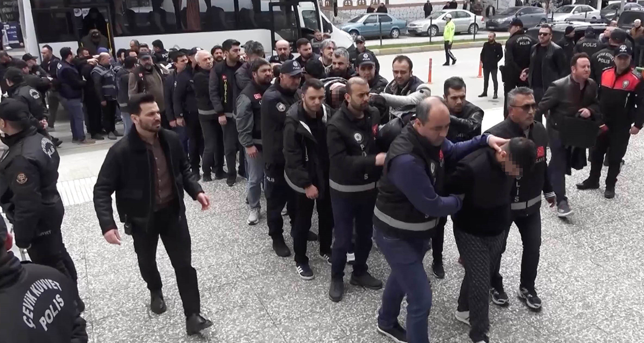 Ev satma vaadiyle milyonlarca liralık vurgun yapan şebeke çökertildi: 21 tutuklama