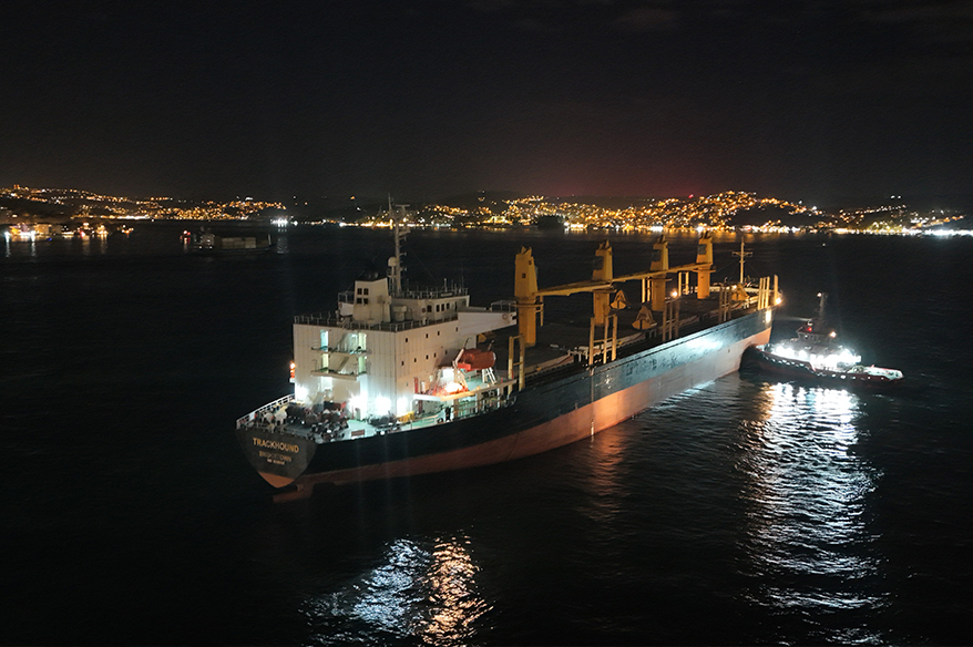 Boğaz’da gemi arızası: Trafik çift yönlü askıya alındı
