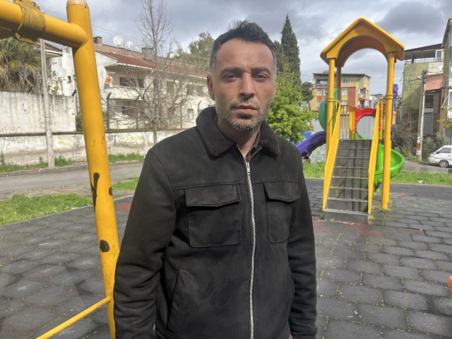 Parkta 2 yaşındaki evladı boğazından bıçaklanan anne: 