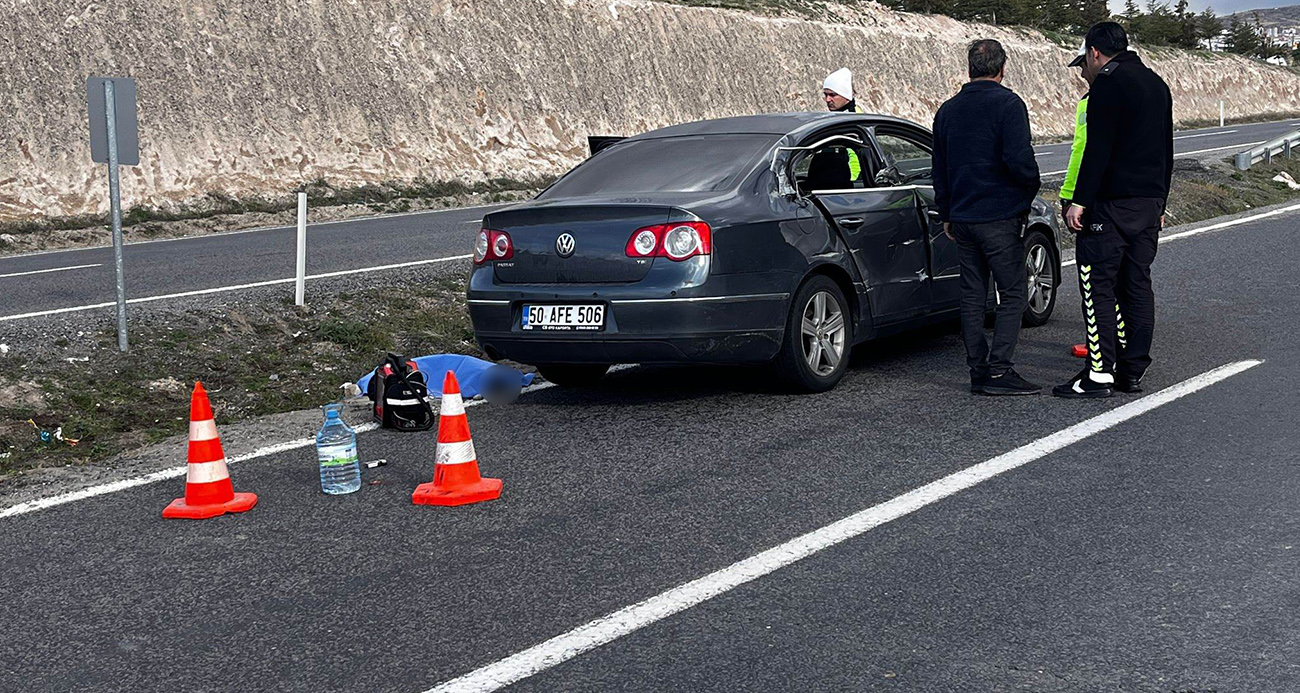 Otomobil ile tır çarpıştı: 2 yaşındaki çocuk hayatını kaybetti