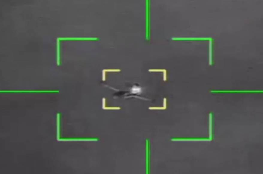 İran, ABD’ye ait A-10 savaş uçağının vurulma görüntüsünü yayınlandı