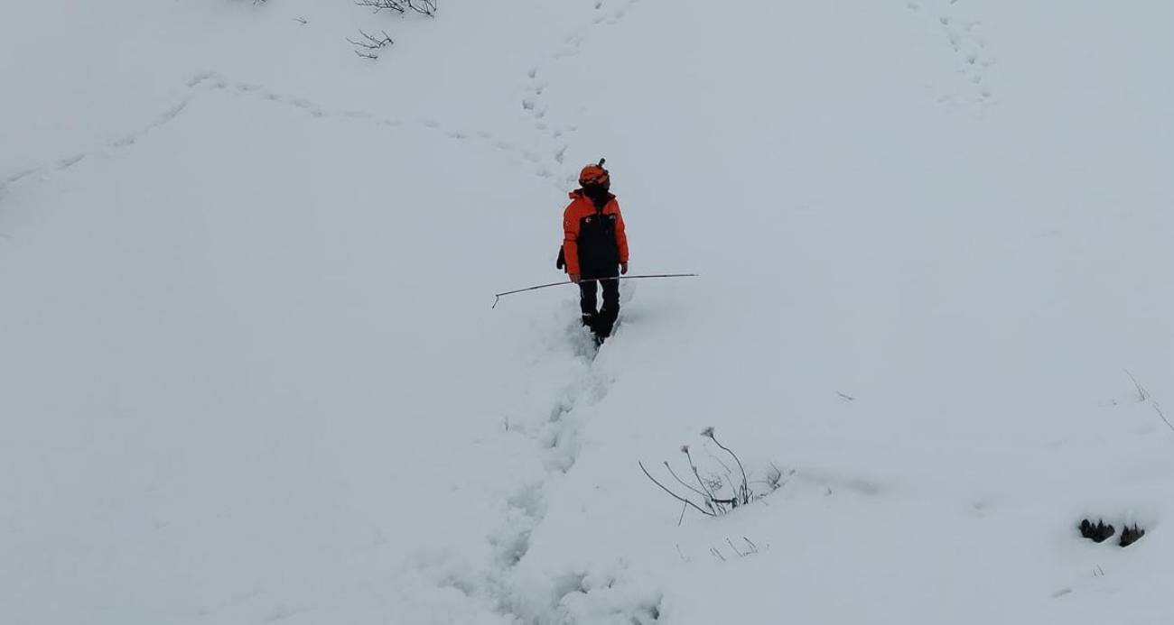 Uzman ekipten çığ bölgesinde inceleme: 95 gündür kayıp çoban için arama şartları oluşmadı
