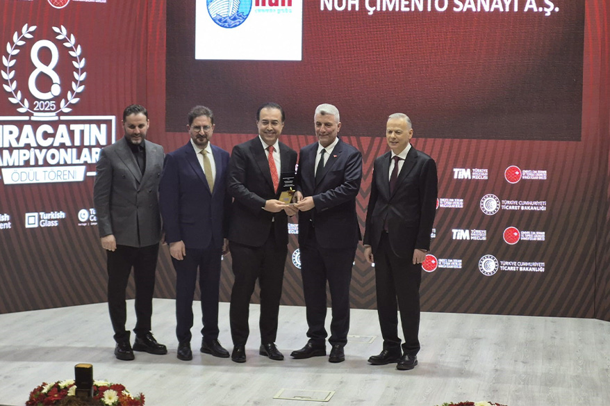 Bakan Bolat: "Cumhurbaşkanımızın liderliğinde Türkiye’ye son 23 yılda her alanda çağ atlattık"