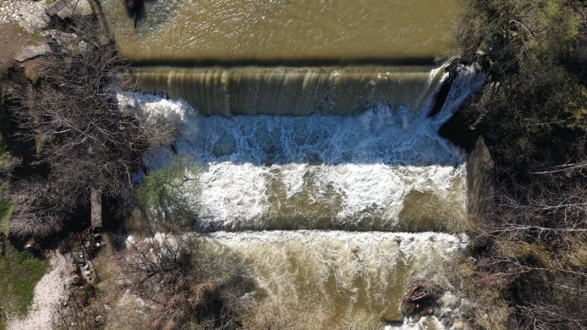 Bursa’da barajların kapakları açıldı