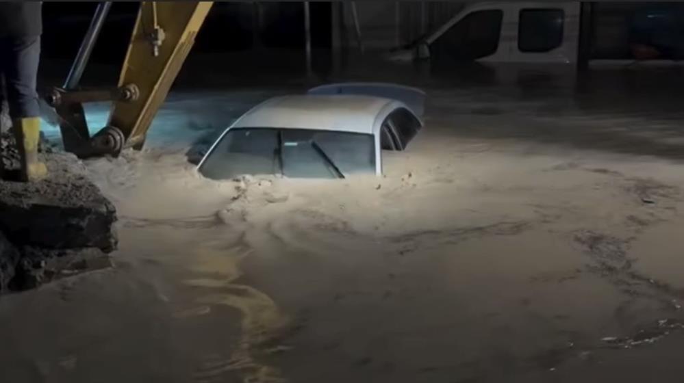 Osmaniye’nin Kadirli ilçesinde akşam saatlerinde etkili olan sağanak yağışın ardından meydana gelen sel felaketinde hayatını kaybeden 2 kişinin kimliği belirlendi.