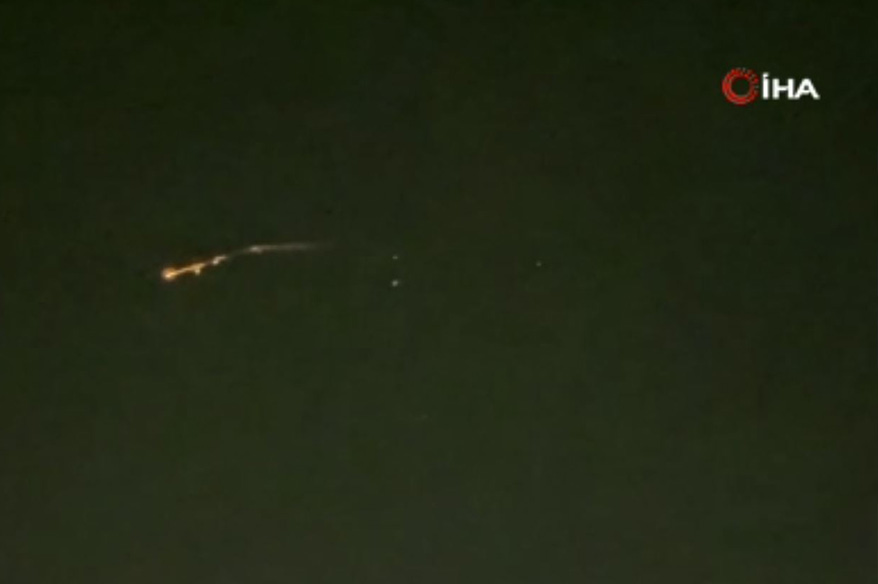 Ateşkesin ardından İran’dan İsrail’e yeni füze saldırıları