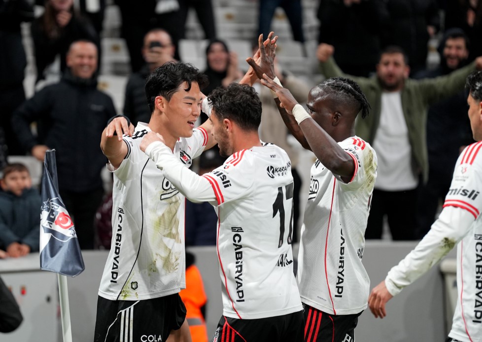 Trendyol Süper Lig: Beşiktaş: 4 - Antalyaspor: 2 (Maç sonucu)