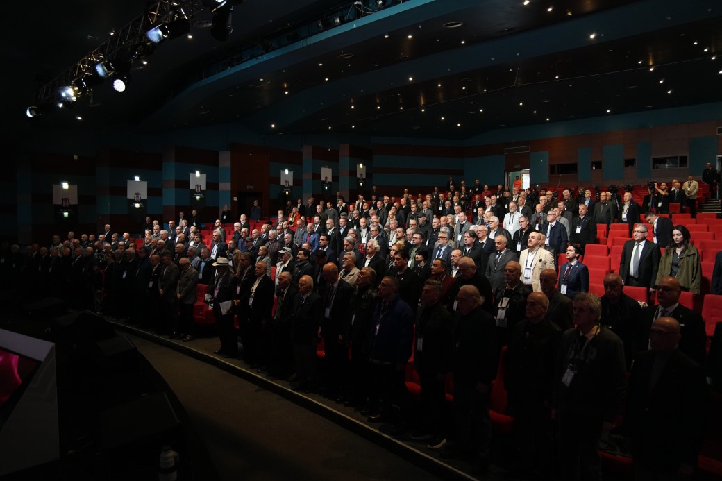 Beşiktaş’ta divan kurulu toplantısı başladı