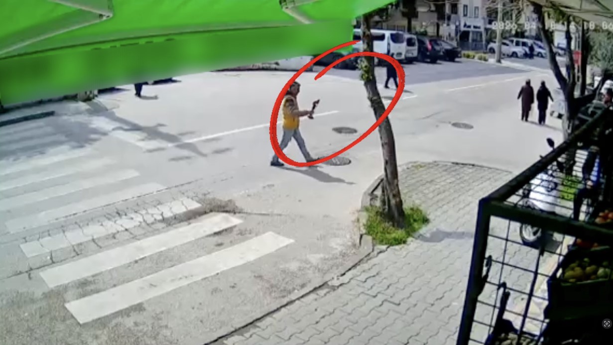 Bursa’da şehidin hatırası çalındı,  şüpheli 24 saat geçmeden yakalandı