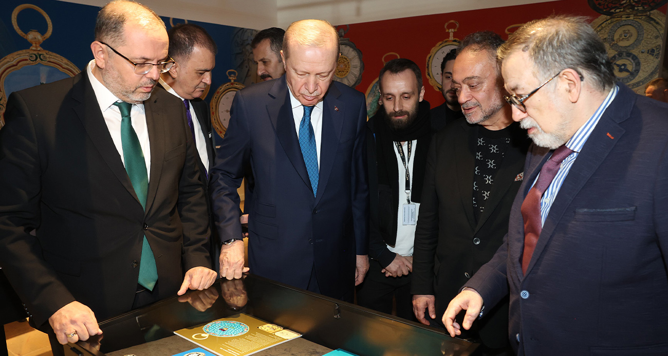 Cumhurbaşkanı Erdoğan, ‘Muhteşem Cep Saatleri Koleksiyonu' sergisini gezdi