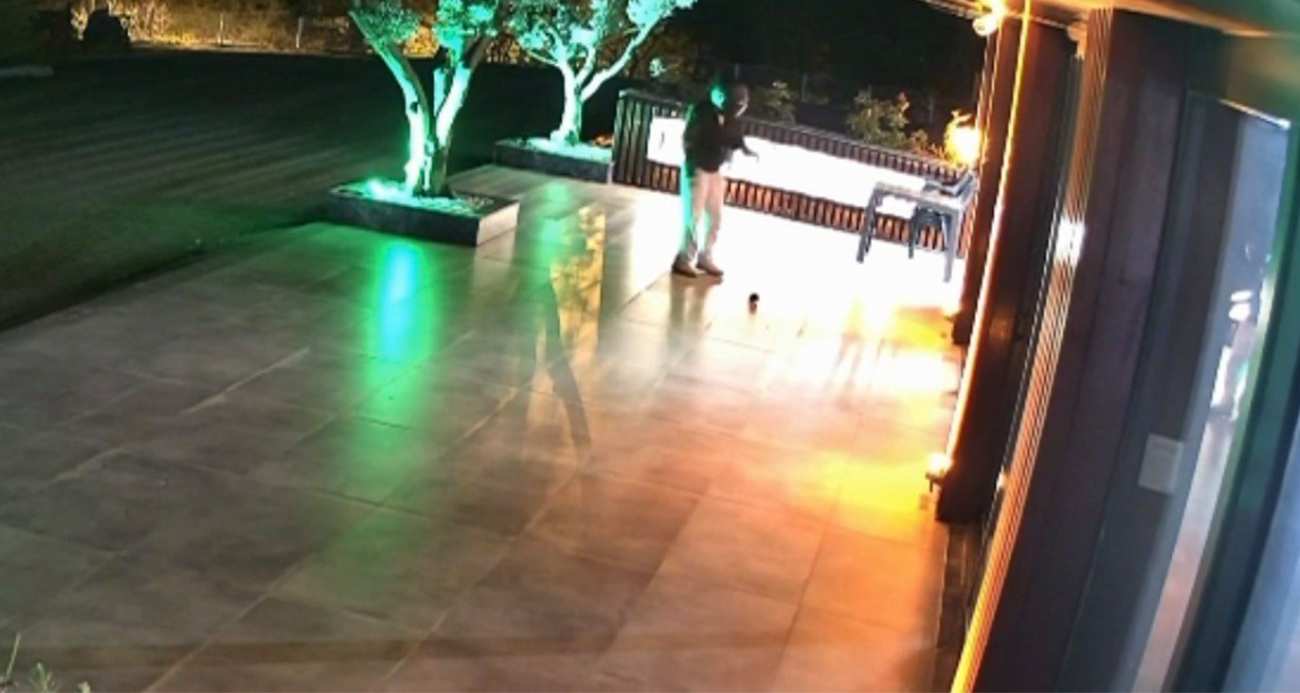 Kocaeli’nin Başiskele ilçesinde bir oto galeriye el bombası atılarak gerçekleştirilen saldırıya ilişkin yürütülen çalışmalarda yakalanan 5 şüpheli tutuklandı.