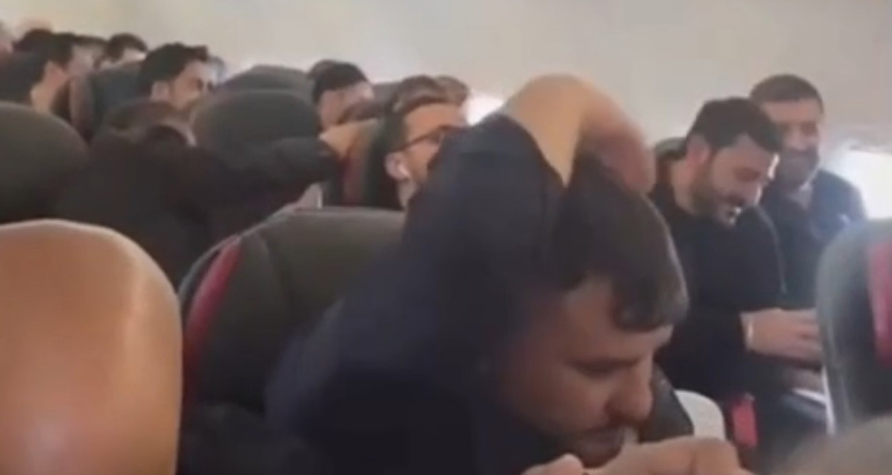 İstanbul-Van seferini yapan uçak, Van Ferit Melen Havalimanı’ndaki şiddetli rüzgar nedeniyle iki kez pisti pas geçtikten sonra üçüncü denemesinde güvenli iniş gerçekleştirdi.