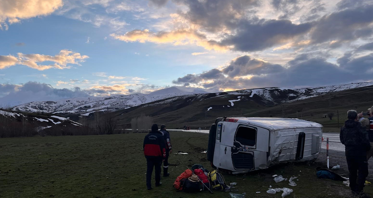Van’da trafik kazası: 11 yaralı