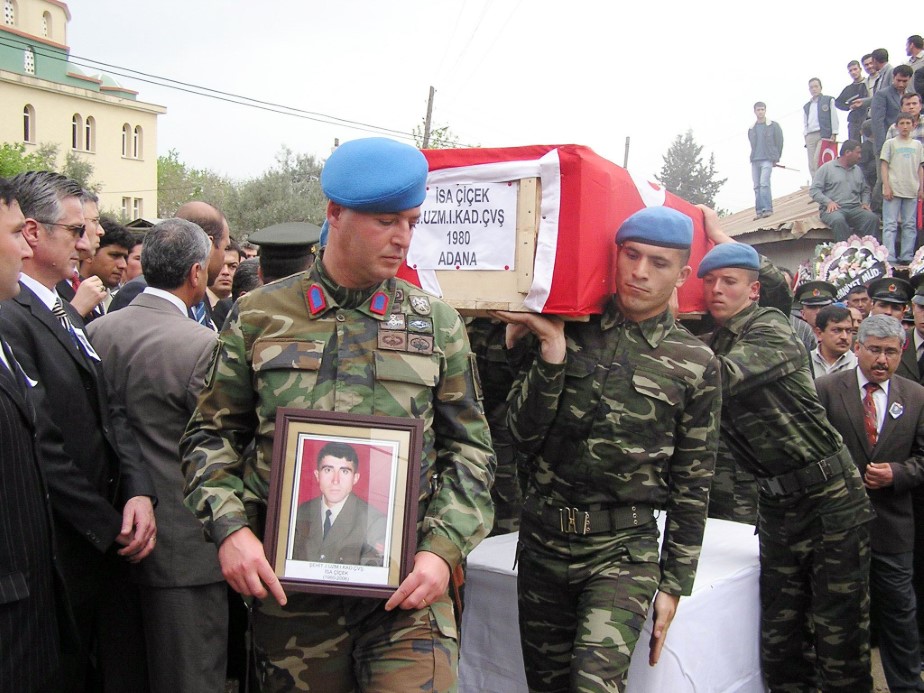 Adana’da şehit annesinin dramı: 