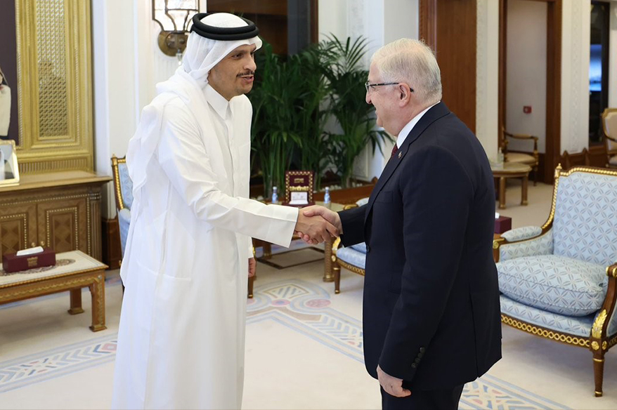 Bakan Güler, Katar Dışişleri Bakanı Al Thani ile görüştü