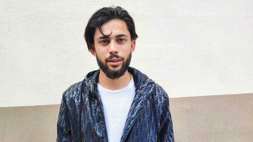 Kahraman işçi iyilik yaparken az kalsın canından oluyordu