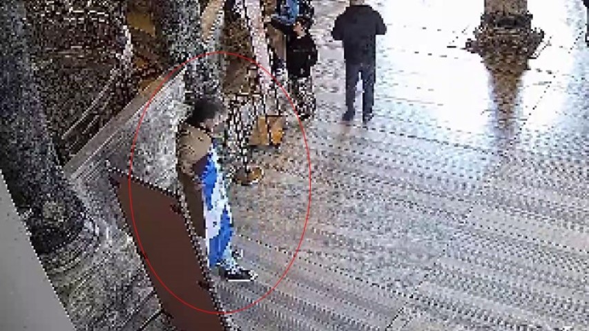 Ayasofya Camii’nde provakasyon