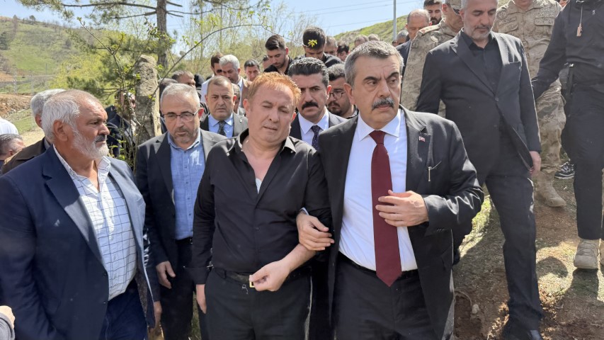 Ayla öğretmenin eşi: