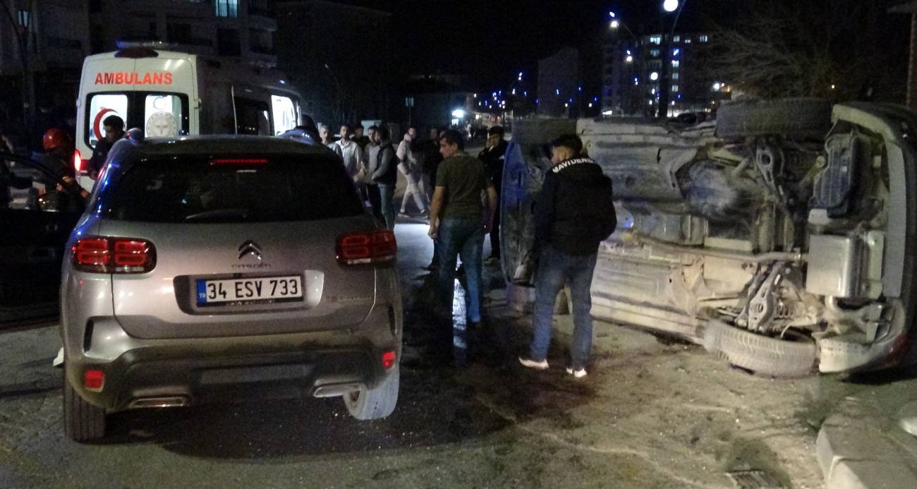 Malatya’da iki otomobil çarpıştı: 4 yaralı