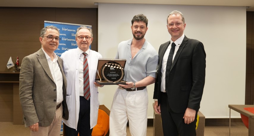 Murat Boz ‘kalp’ten mesaj verdi