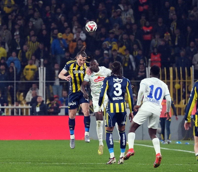 Fenerbahçe, evinde 5. kez puan kaybetti
