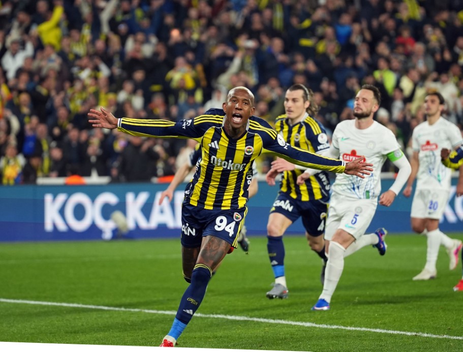 Fenerbahçe, evinde 5. kez puan kaybetti