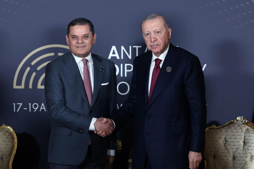 Cumhurbaşkanı Erdoğan, Libya Milli Birlik Hükümeti Başbakanı Abdülhamid Dibeybe ile bir araya geldi