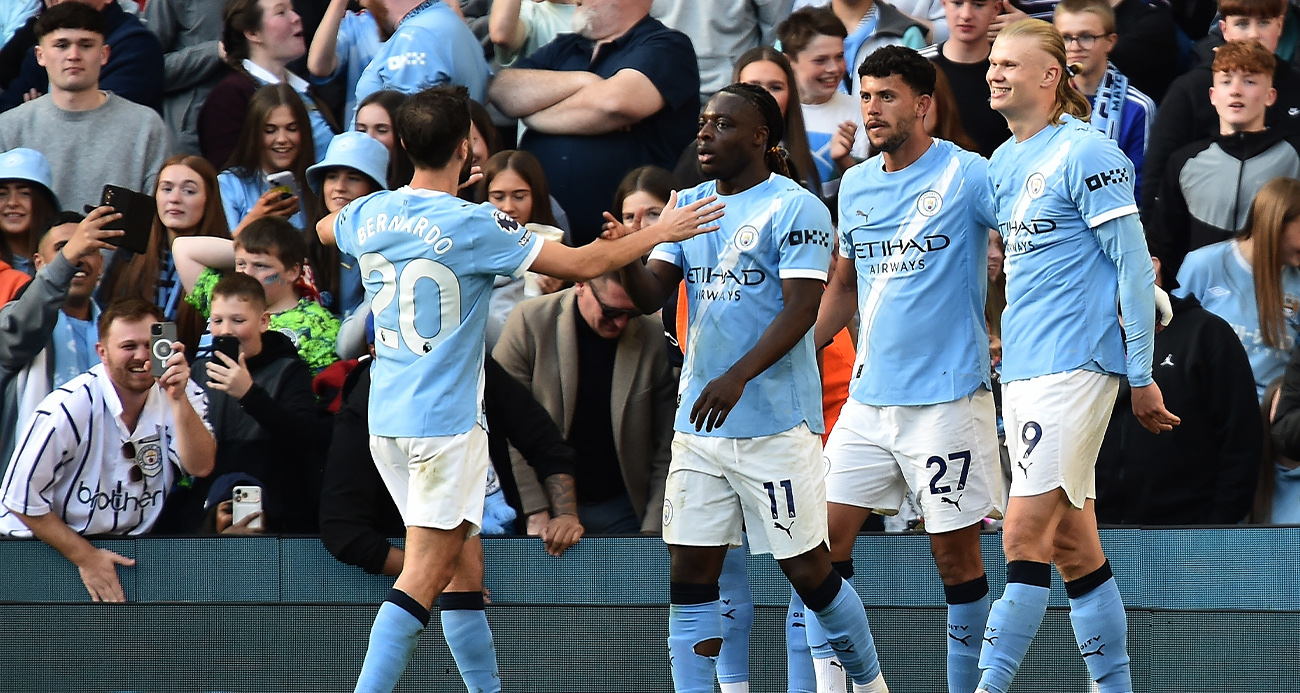 Premier Lig’de zirve yarışışında Manchester City, Arsenal’i mağlup etti