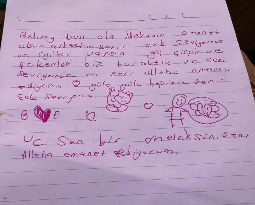 Saldırıda hayatını kaybeden çocukların mezarlarına bırakılan notlar duygulandırdı