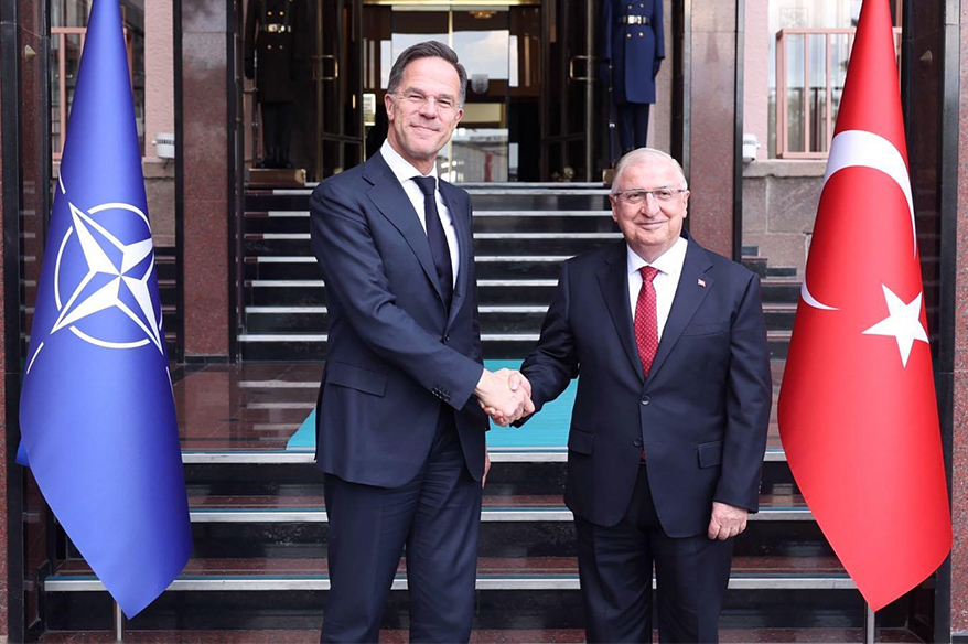 Bakan Güler,  NATO Genel Sekreteri Rutte ile bir araya geldi