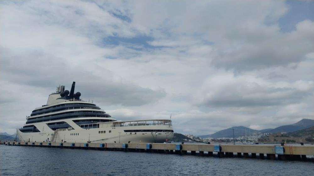 400 milyon avroluk gemi Bodrum’a geldi