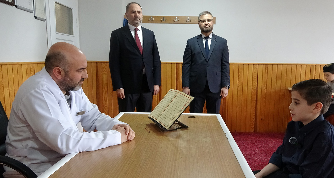 Kütahya’da 11 yaşındaki Ömer Sabri 8 ayda hafız oldu