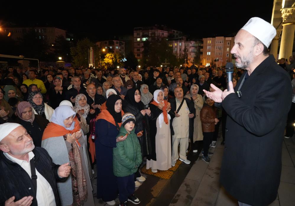 Yılların hasreti sona erdi, hacı adayları kutsal topraklara uğurlandı