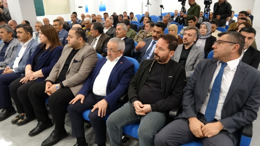 AK Parti’den CHP’ye mehter tepkisi