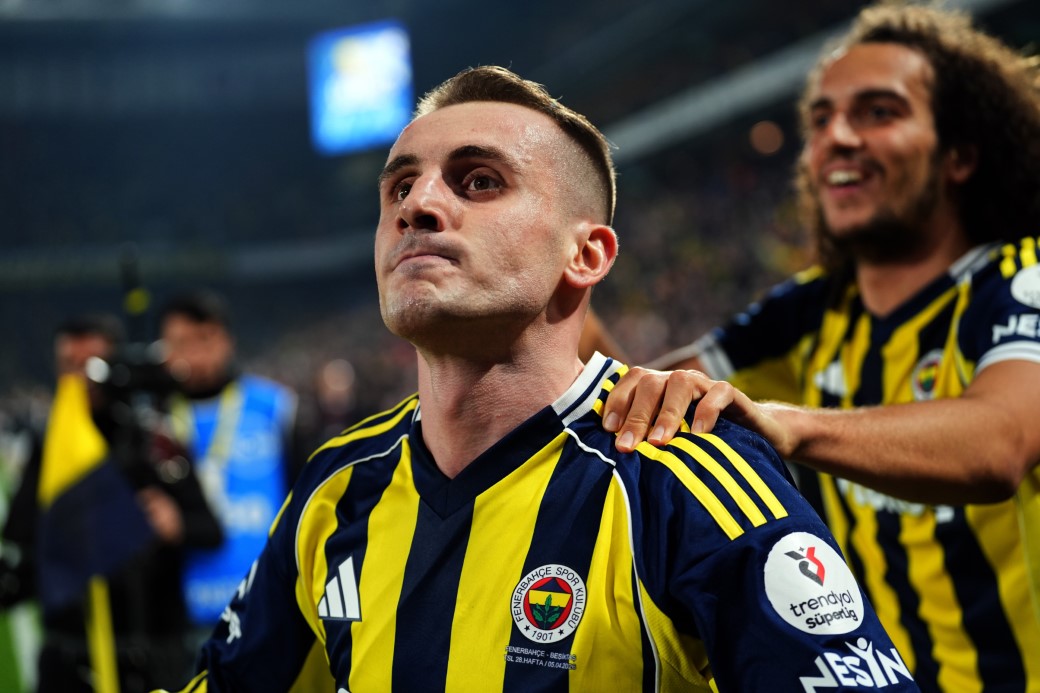 Fenerbahçe’de tek hedef; derbi galibiyetiyle yarışa tutunmak