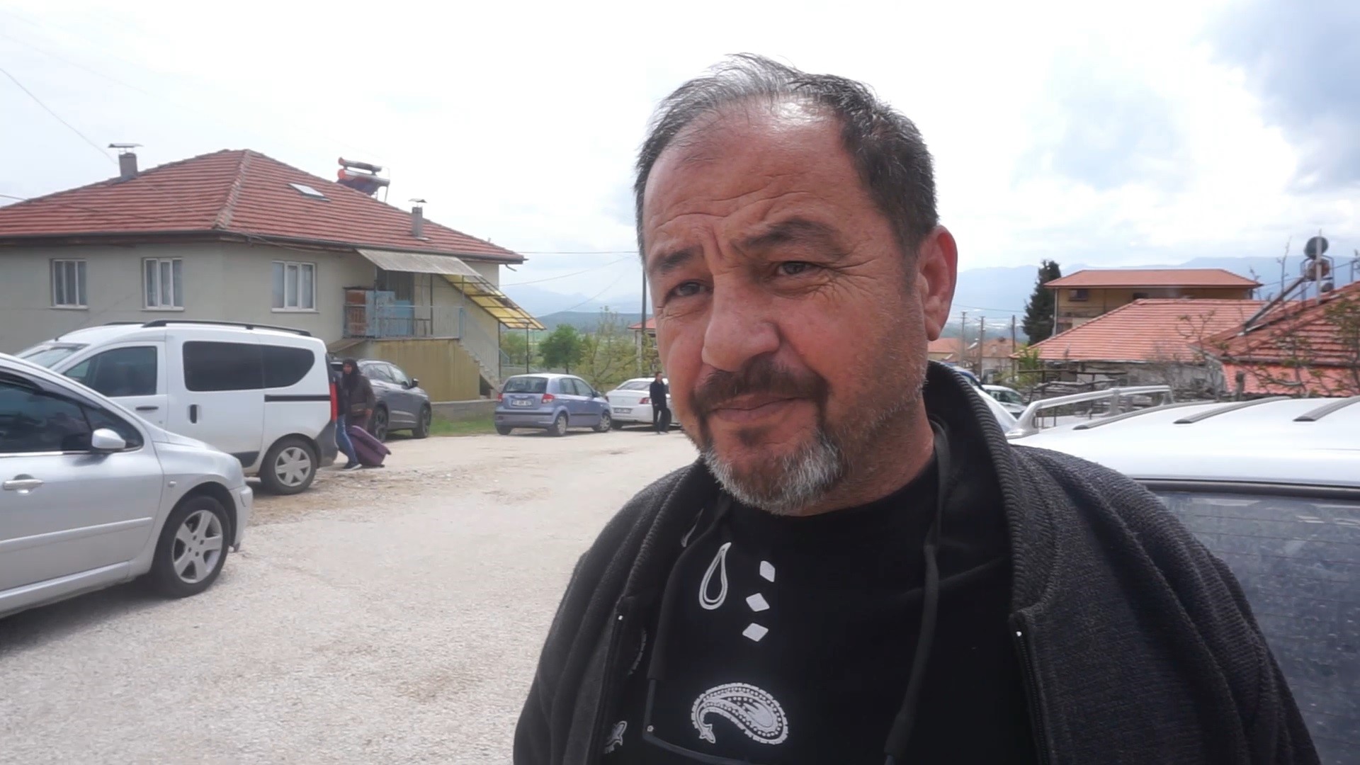 Gelin ve damat evde ölü bulundu, düğün evi cenaze evi oldu