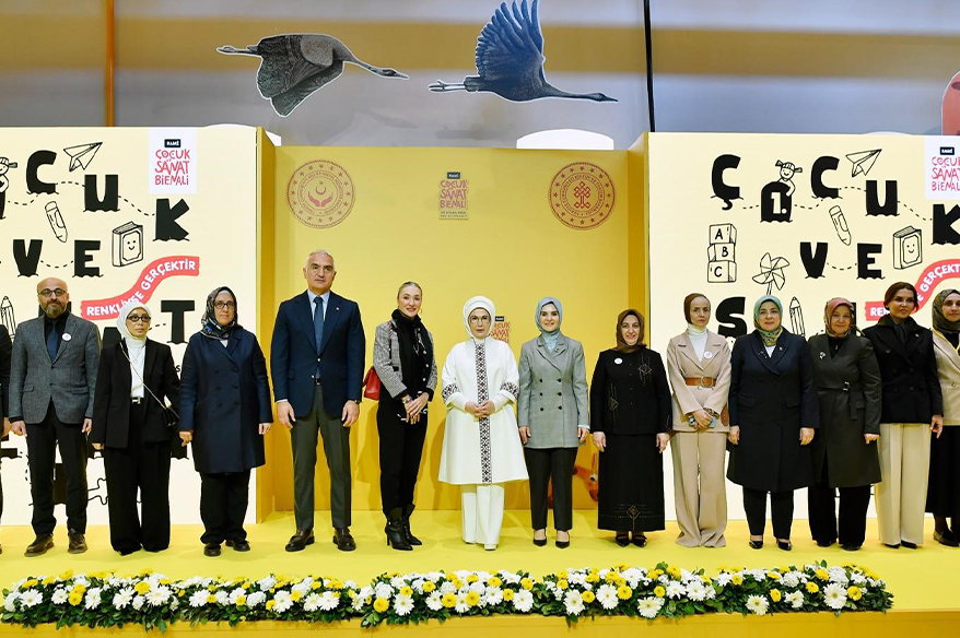 Rami Çocuk ve Sanat Bienali kapılarını açtı