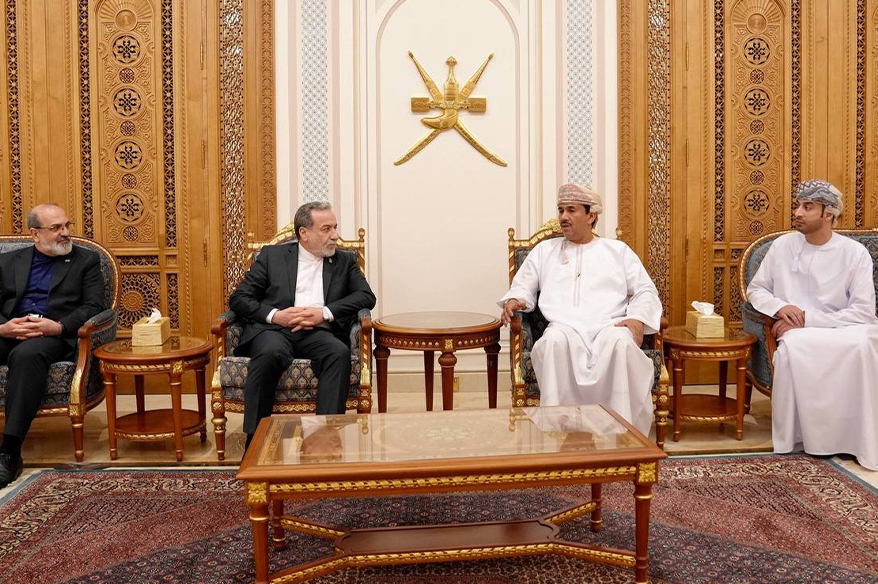 İran Dışişleri Bakanı Arakçi, Maskat'ta