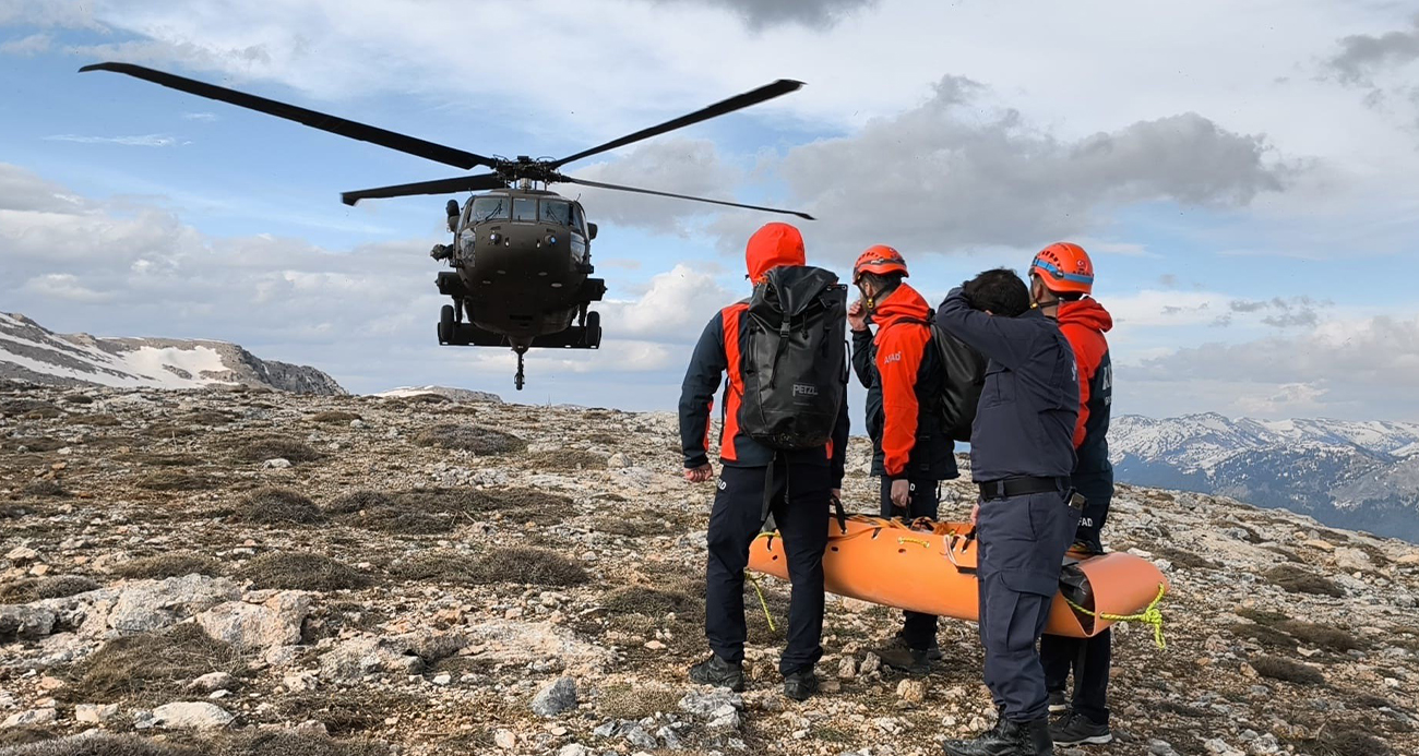 Çiriş bitkisi toplamak için gittiği dağlık alanda hayatını kaybetti