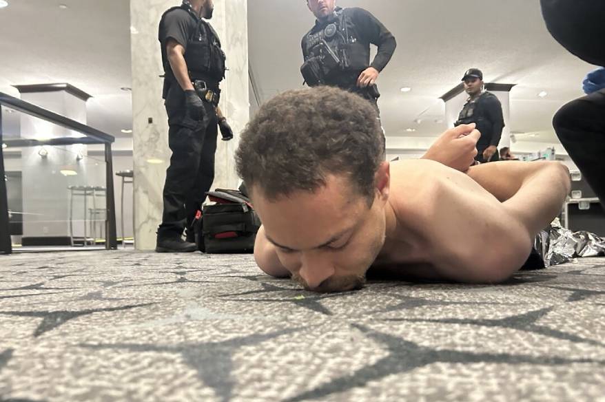 Trump, katıldığı etkinliğe saldırı düzenleyen şüphelinin fotoğrafını yayınladı