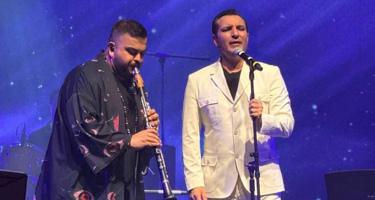 Ünlü sanatçı Rafet El Roman, 2026 FIFA Dünya Kupası'nda mücadele edecek A Milli Futbol Takımı için yeni bir marş hazırladığını açıkladı.