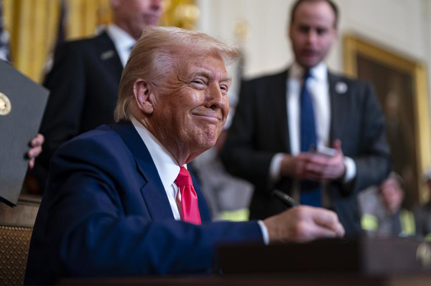 Trump’tan Merz’e: "Ne hakkında konuştuğunu bilmiyor"